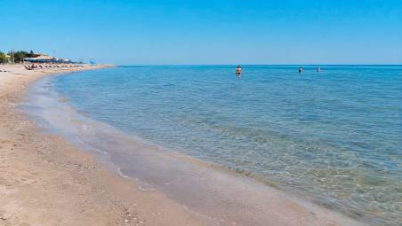 Ravenna, si può tornare a fare il bagno a Casalborsetti