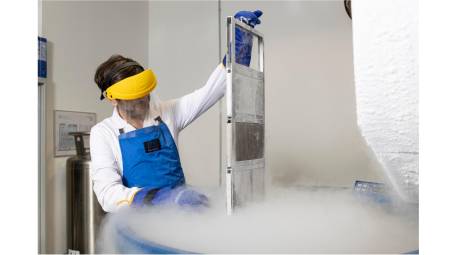 Cesena, «Conservazione, screening, ricerca»: il lavoro eccellente della Banca della Cute. Intervista al direttore Milandri