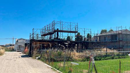 Uno dei cantieri abbandonati ai Padulli