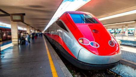 In treno al mare in Romagna estate 2024: gli orari e le nuove corse