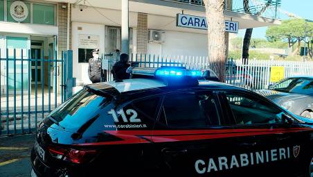 Sul posto sono intervenuti i carabinieri di Riccione