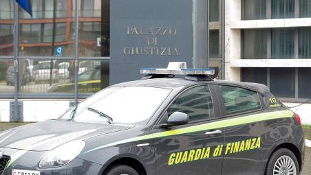 Rimini. Straordinari pagati come “trasferte”, il giudice: “L’azienda deve versare 40mila euro”