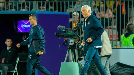 Claudio Rivalta (a sinistra) ha chiuso la stagione da vice di Andrea Mandorlini a Ravenna (FIorentini)