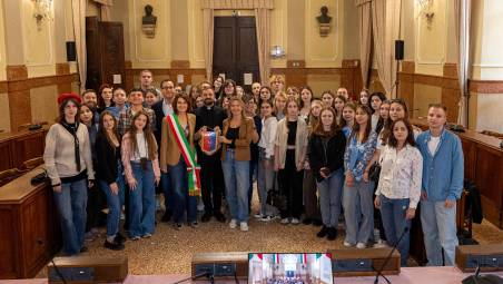 Imola, accolti in Comune 48 giovani ucraini