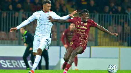 Joshua Tenkorang in azione (Fiorentini)