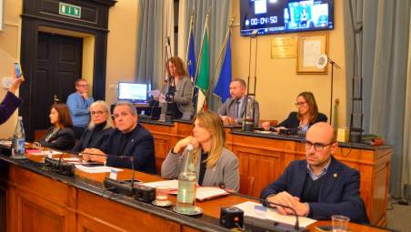 La giunta di Cervia il giorno in cui sono state annunciate le dimissioni del sindaco
