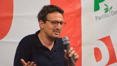 Il sindaco Alessandro Barattoni (Fiorentini)