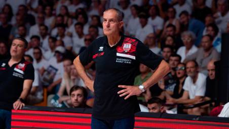 Il coach biancorosso Sandro Dell’Agnello ha portato Rimini al secondo posto nella regular season e in finale play-off