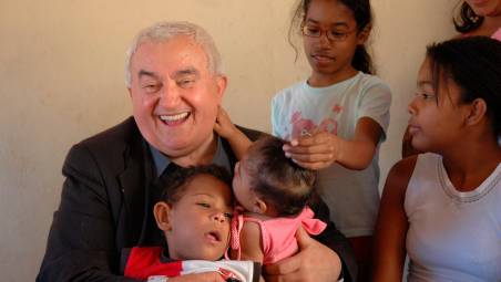 Don Oreste Benzi, scomparso il 2 novembre 2007