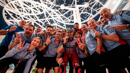 Fabio Di Giannantonio con il suo team