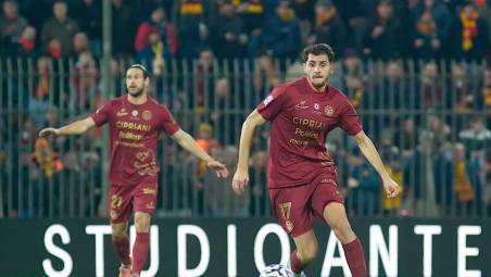 Il centrocampista Lorenzo Lonardi foto MASSIMO FIORENTINI