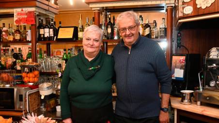 Forlì, il bar “La Perla” compie 40 anni: “Corso Diaz è cambiato, ma noi restiamo qui”