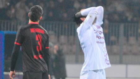 Nicolas Viola si dispera: la vetta è sempre più lontana (Fiorentini)