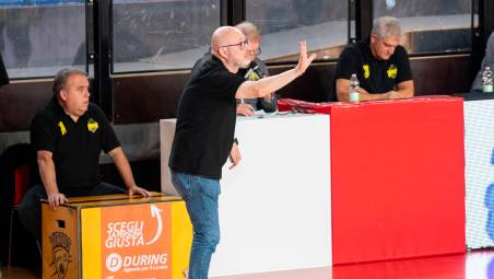 Il coach Gianluigi Galetti (Foto Monti Mmph)