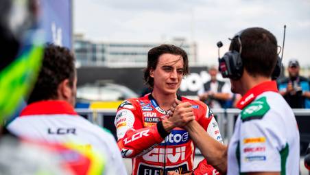 MotoE, doppietta e leadership mondiale per Mattia Casadei