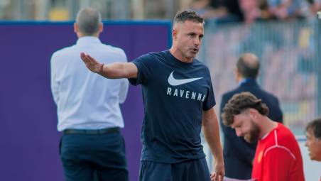 Marco Marchionni guarda tutti dall’alto nonostante la sconfitta contro la Vis Pesaro (Fiorentini)