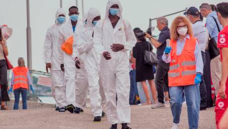Migranti, nasce la Carta di Ravenna: “Rivedere il sistema degli sbarchi”