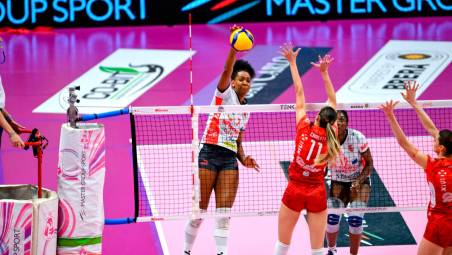 Amandha Sylves in maglia Cuneo