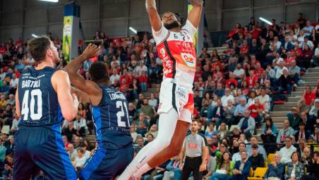 Mark Ogden è chiamato a un cambio di passo: la Dole ha bisogno di lui più che mai foto tommaso morosetti