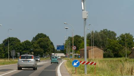 Ravenna, nodo autovelox non omologati. La Provincia: “Potrebbe essere necessaria la disattivazione”