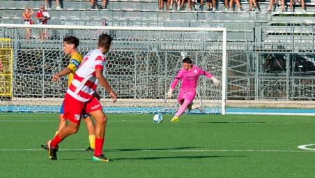 Il portiere biancorosso Edoardo Roberto foto TOMMASO MOROSETTI