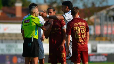Ravenna, Davide Mandorlini non ci sta: “Tutto contro”