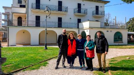 La sindaca di Riccione dopo l’acquisto di Villa Mussolini: “Una grande giornata per tutti” VIDEO