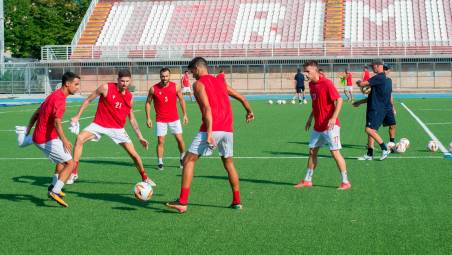La squadra biancorossa in allenamento (foto TOMMASO MOROSETTI)