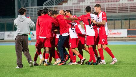 Il Rimini festeggia il passaggio del turno in coppa Italia foto morosetti