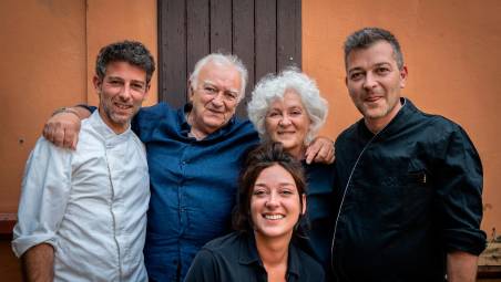 La famiglia Mambelli, attuali gestori de “Le Felloniche”