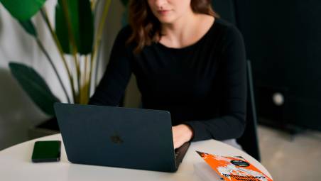 Le aziende in smart working: come funzionano e come calcolare i costi