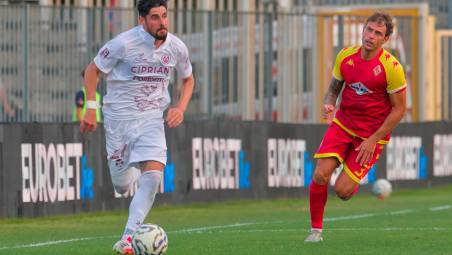 Francesco Corsinelli in azione (foto MASSIMO FIORENTINI)