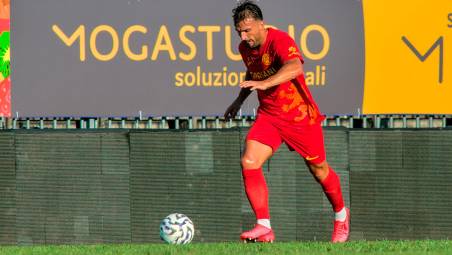 Giulio Donati nell’amichevole Ravenna-Virtus Verona di due settimane fa (foto Massimo Fiorentini)
