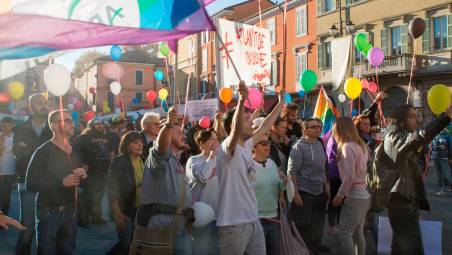 Manifestazione della comunità Lgbtq a Ravenna