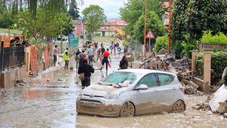 Legacoop: “L’alluvione ha colpito 86mila romagnoli ma meno del 2% è riuscito ad avviare la pratica per i rimborsi”