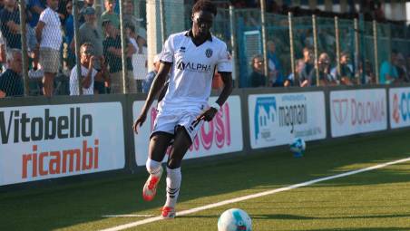 Papa Wade a segno al 76’