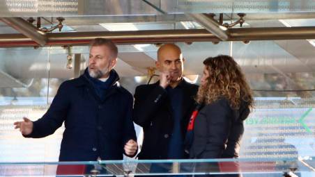 A sinistra Sandro Di Benedetto per la prima volta sul palco presidenziale allo stadio Galli (foto Mmph)
