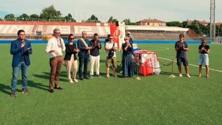 Rimini. Lacrime e cori allo stadio per l’addio a Igor Protti