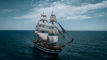La nave arriverà a Marina di Ravenna e resterà ormeggiata dal 14 al 18 ottobre