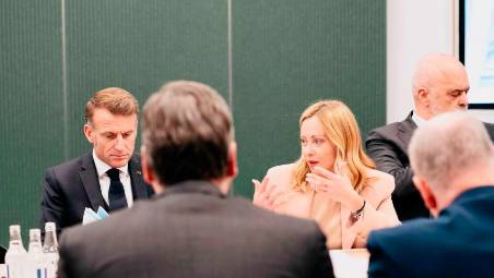 Emmanuel Macron e Giorgia Meloni