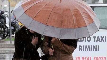 Meteo Romagna, pioggia e temporali: allerta gialla mercoledì 27 maggio