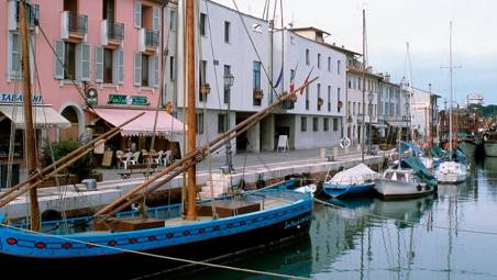 Cesenatico, piano aria, auto, ciclomotori e camini: ecco le regole fino al 31 marzo