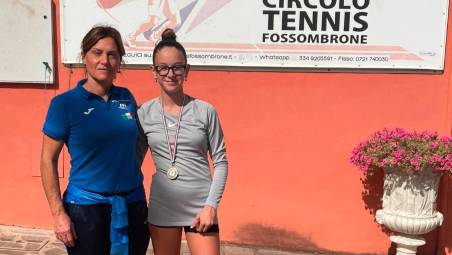 Tennis, Gioia Manfroni vince a Fossombrone