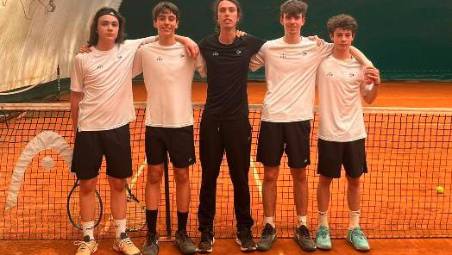 Il San Marino Tennis Club con il tecnico Antoine Barbieri