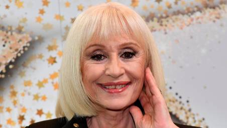 Raffaella Carrà aveva un figlio adottivo segreto, ecco chi è l’unico erede legittimo