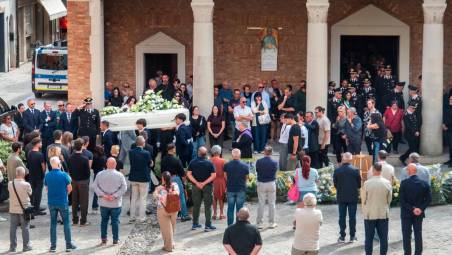 I funerali celebrati ieri mattina FOTO MMPH