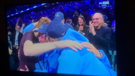 La gioia di Stefano Domenicali dopo la vittoria di Jannik Sinner