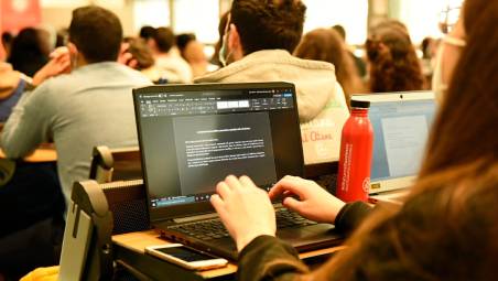 Romagna, aumenta il tasso di emigrazione dei giovani, allarme della Cisl