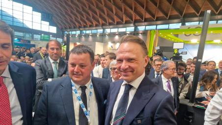 Il ministro dell’Agricoltura Francesco Lollobrogida oggi a Macfrut