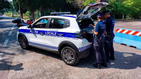 Rimini, 10 patenti ritirate dalla Polizia Locale nel fine settimana